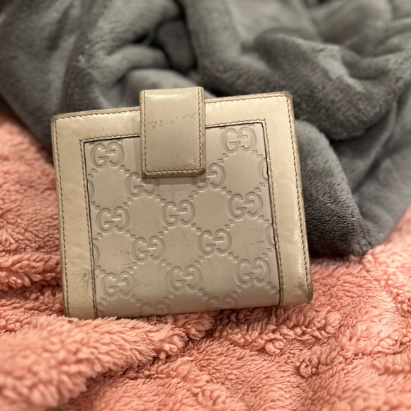 Good used condition Gucci, wallet, off-white - Picture 2 of 14